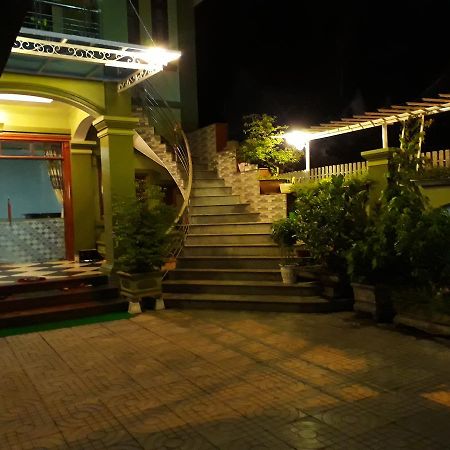 Backpackers Hotel Hà Tĩnh Extérieur photo