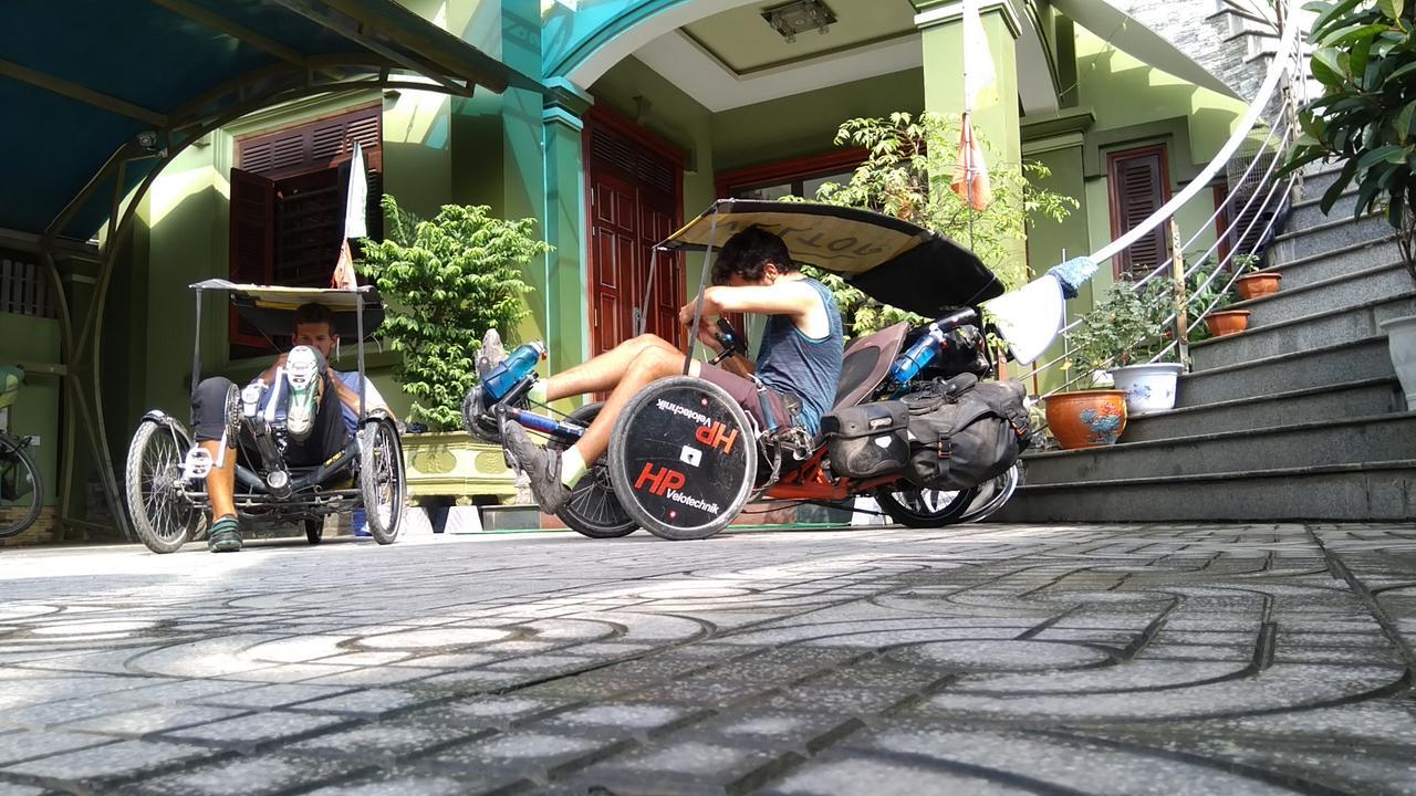 Backpackers Hotel Hà Tĩnh Extérieur photo