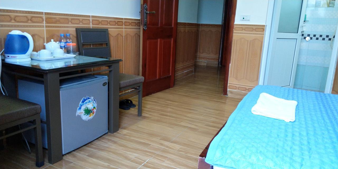 Backpackers Hotel Hà Tĩnh Extérieur photo